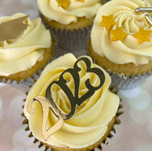Load image into Gallery viewer, Graduation Cupcakes
