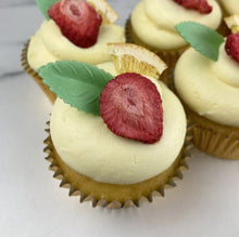 Load image into Gallery viewer, Pimm&#39;s Cocktail Cupcakes